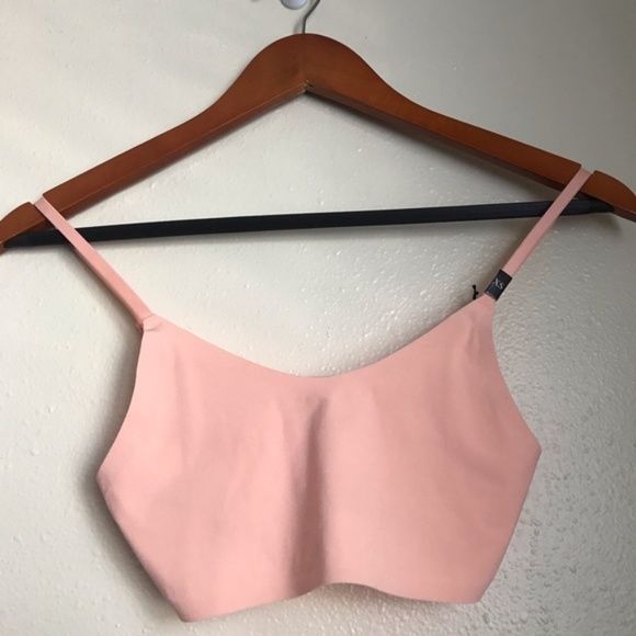 NWT Victoria’s Secret Seamless Bralette Size XS - Picture 4 of 6